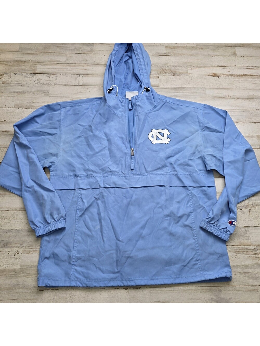 Champion North Carolina Tar Heels Windbreaker Jacket MED Blue Kangaroo Pocket
